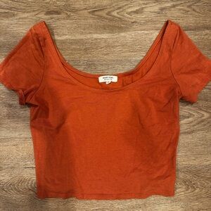Salmon off the shoulder cropped top size medium